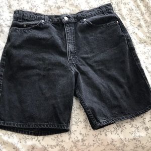 Levi’s 550 shorts